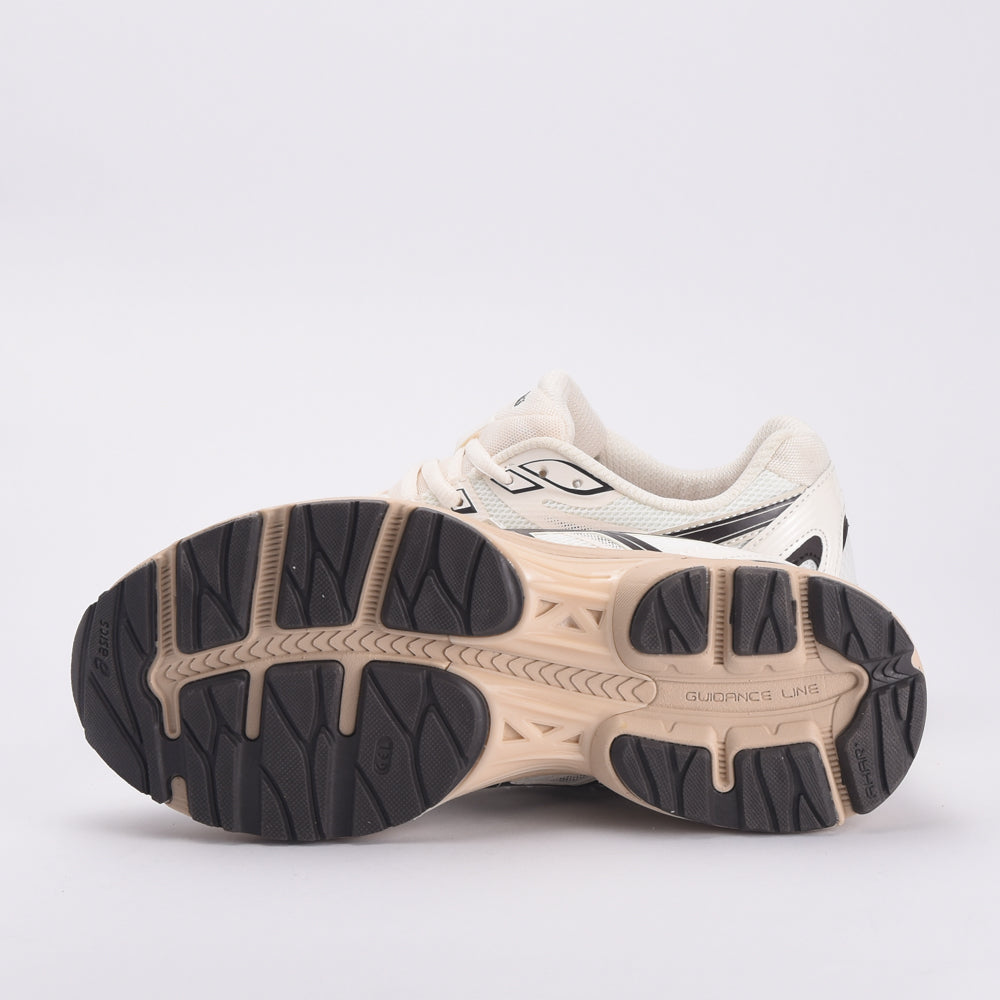 ASICS GEL FLUX CN
1011B646-101