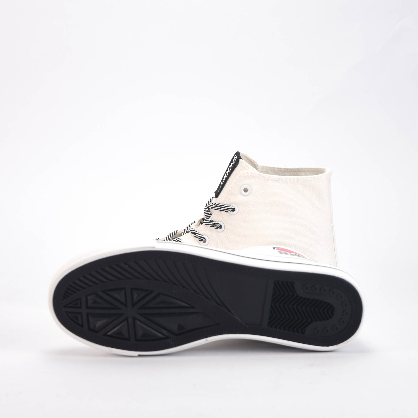 PEANUTS SHOES