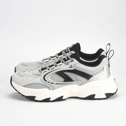 PEAK SHOES