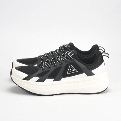 PEAK SHOES