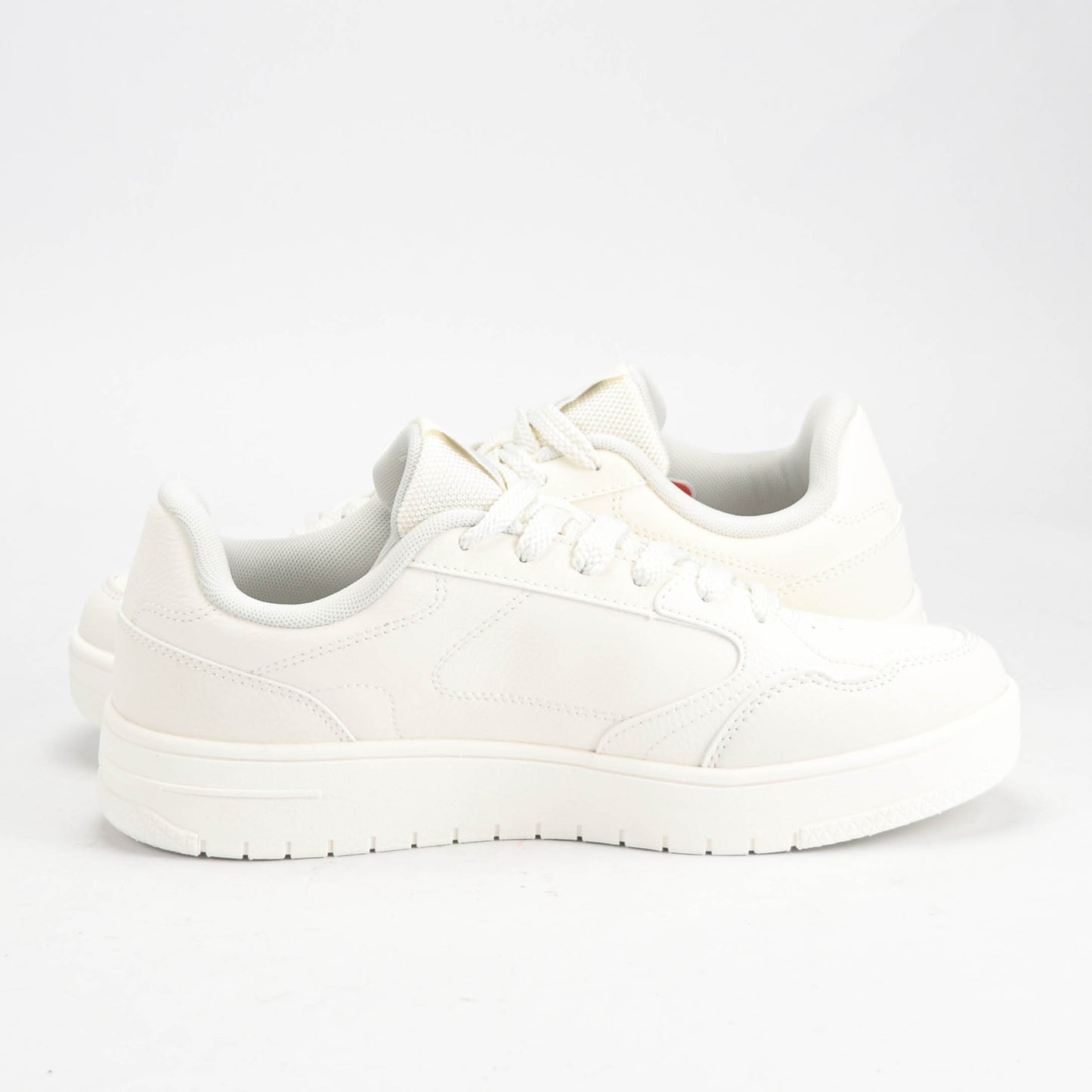 PEAK SHOES