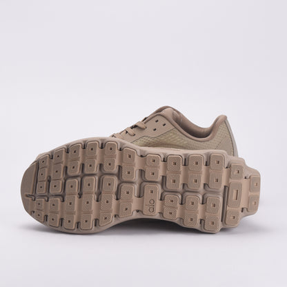 ALO RUNNER SNEAKER