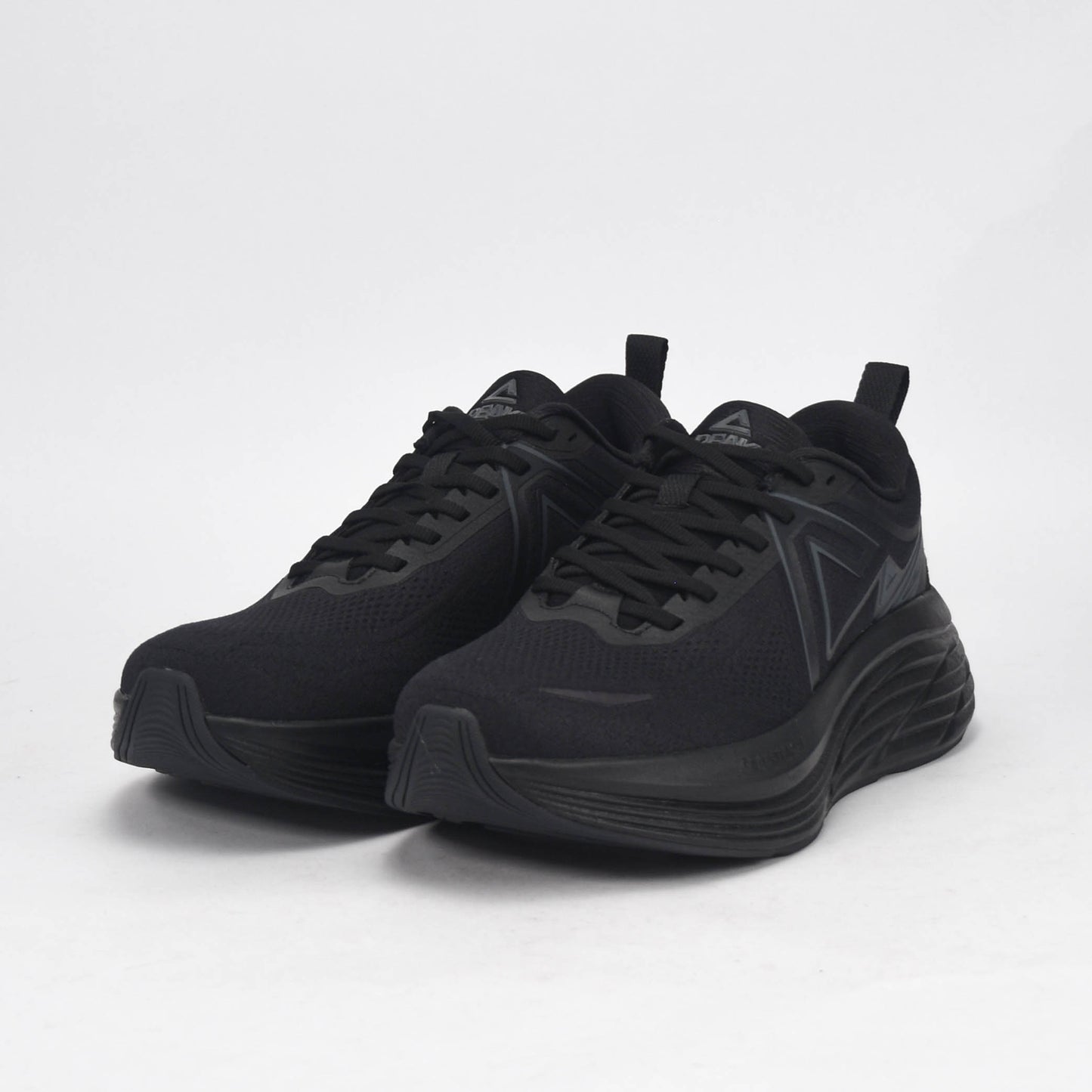 PEAK SHOES