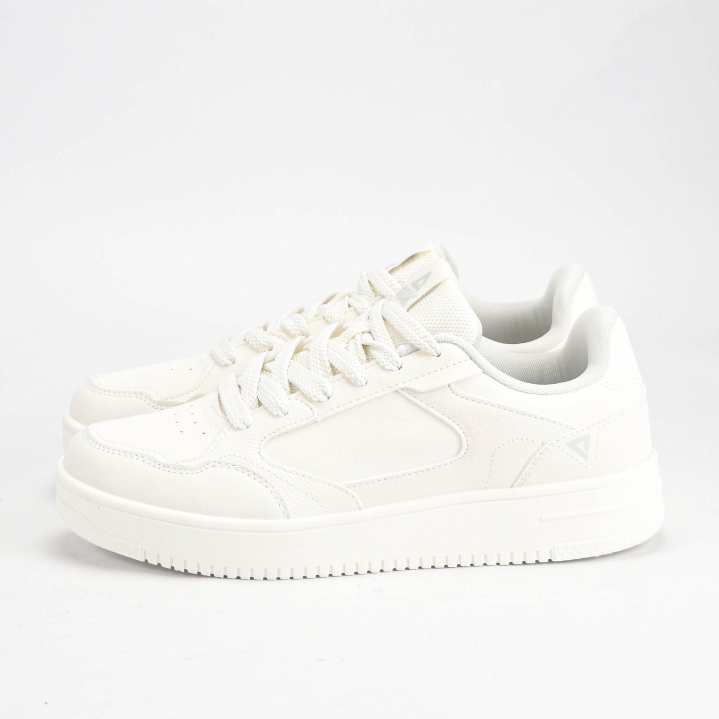 PEAK SHOES