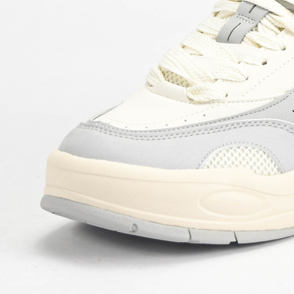 PEAK SHOES