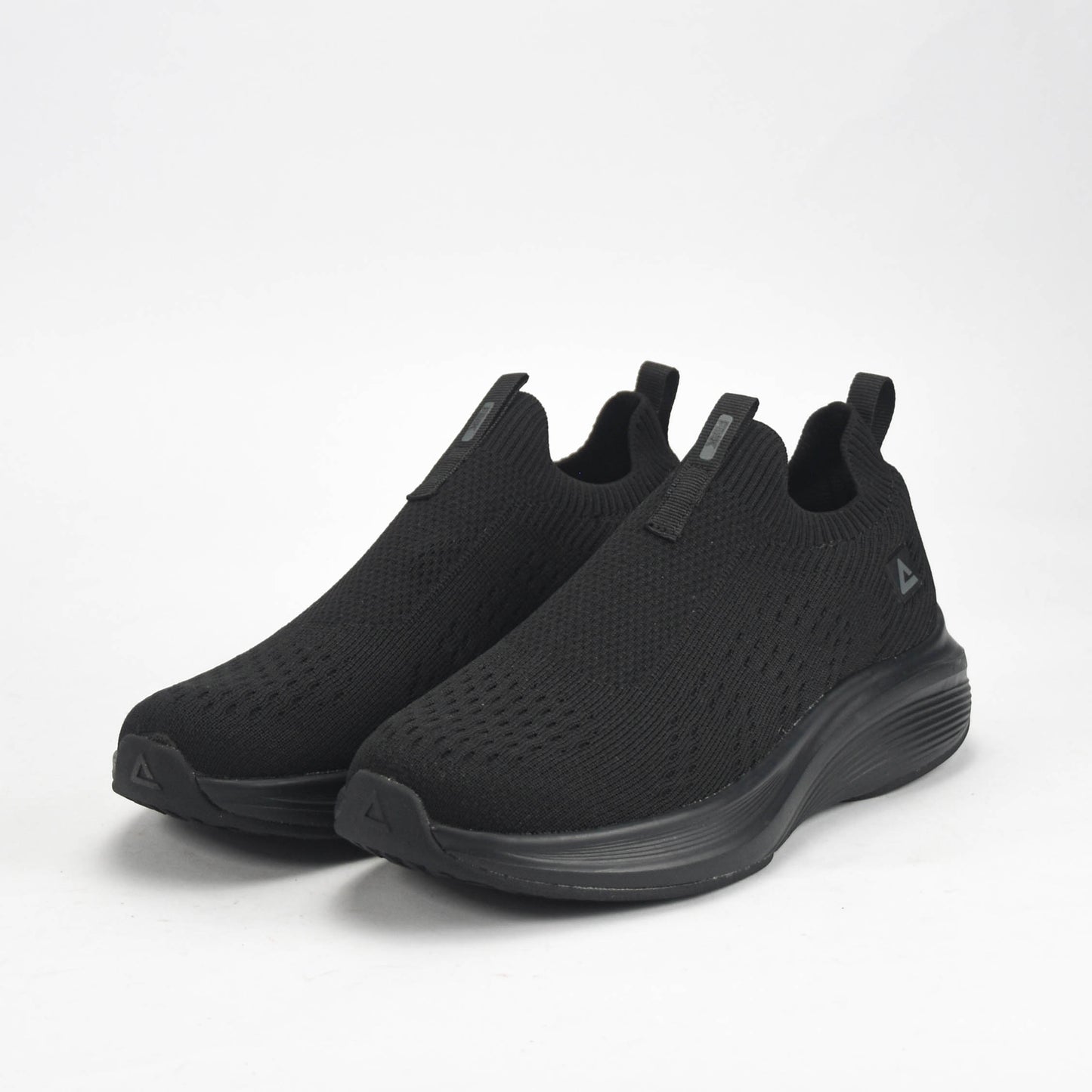 PEAK SHOES