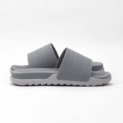 Peak Taichi Slippers