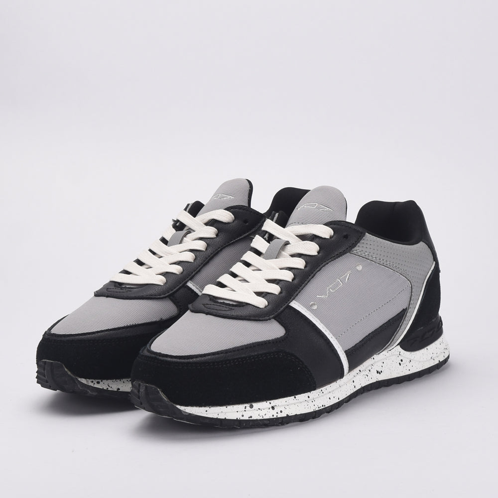 VO7 FOOTWEAR