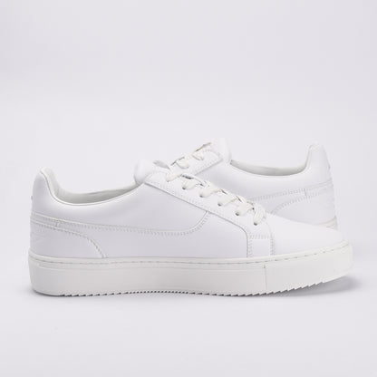 VO7 FOOTWEAR