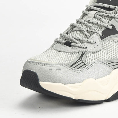 PEAK SHOES