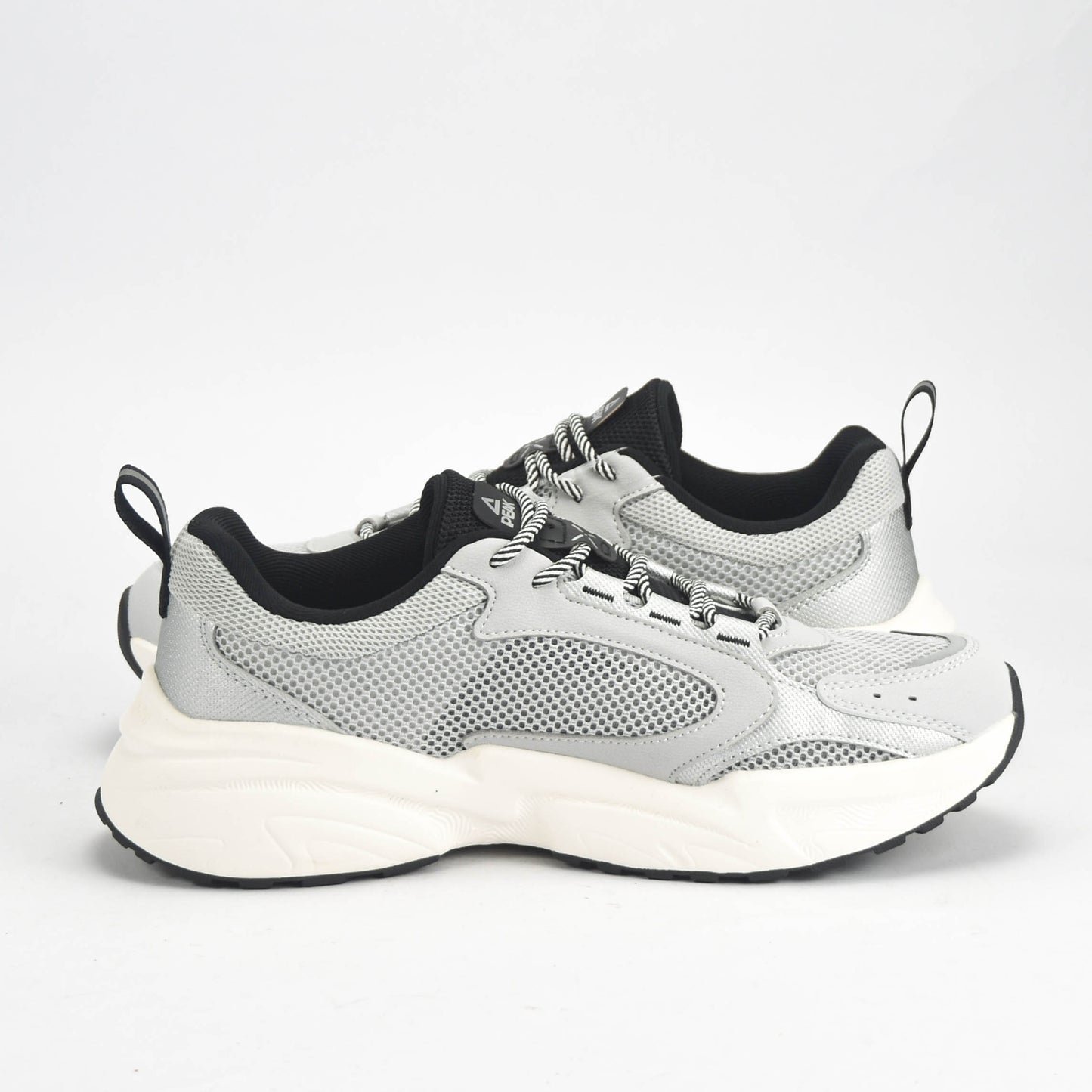 PEAK SHOES