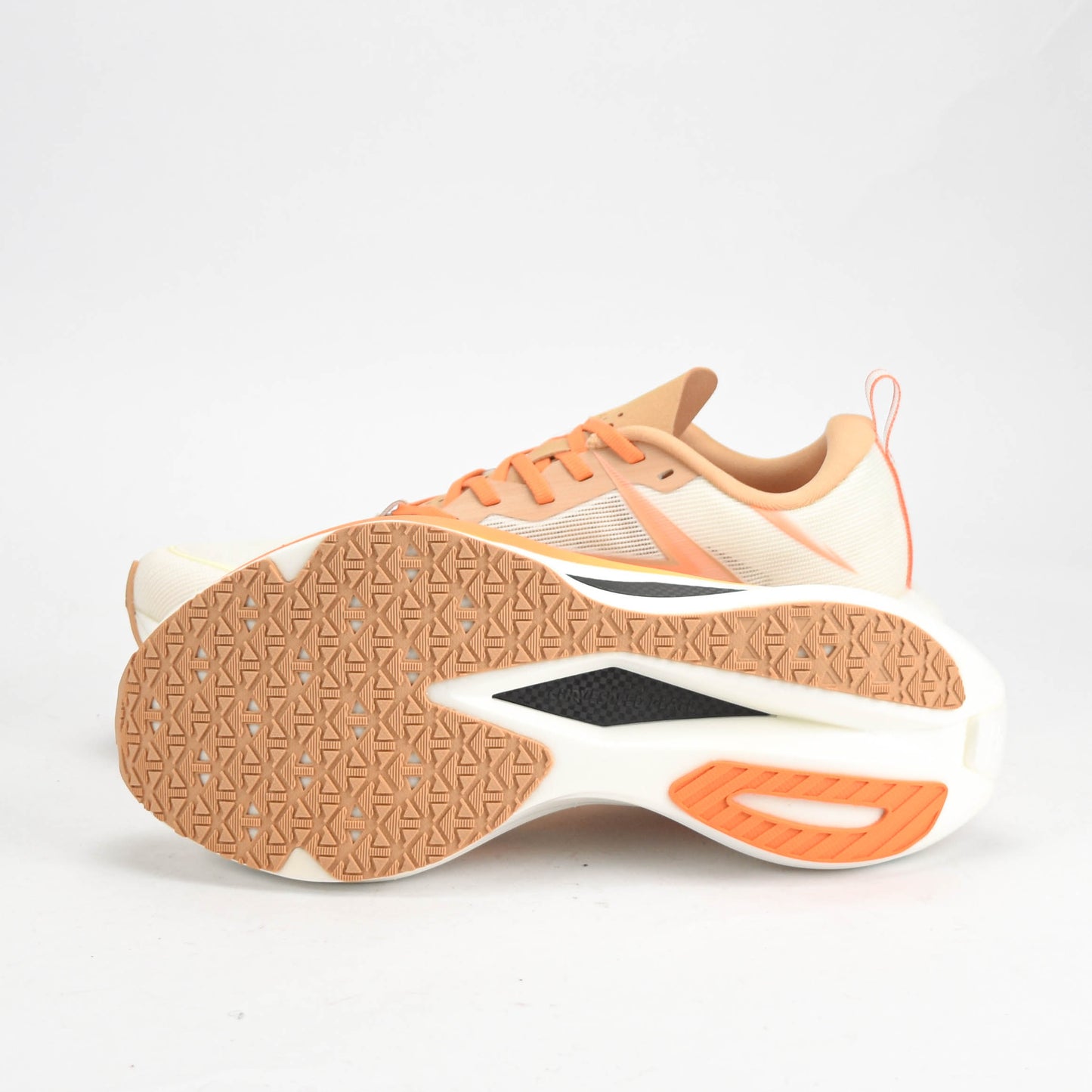 PEAK SHOES