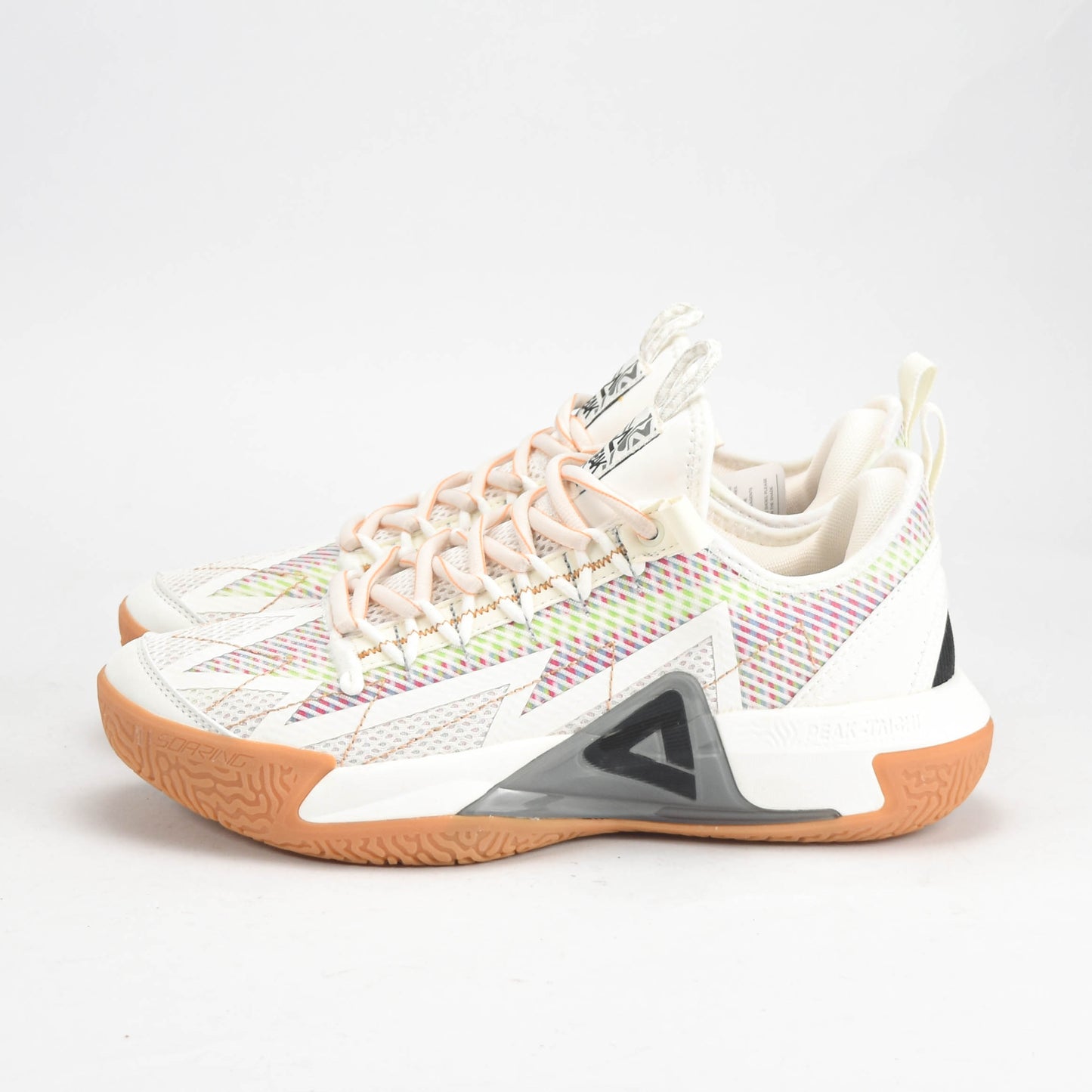 PEAK SHOES