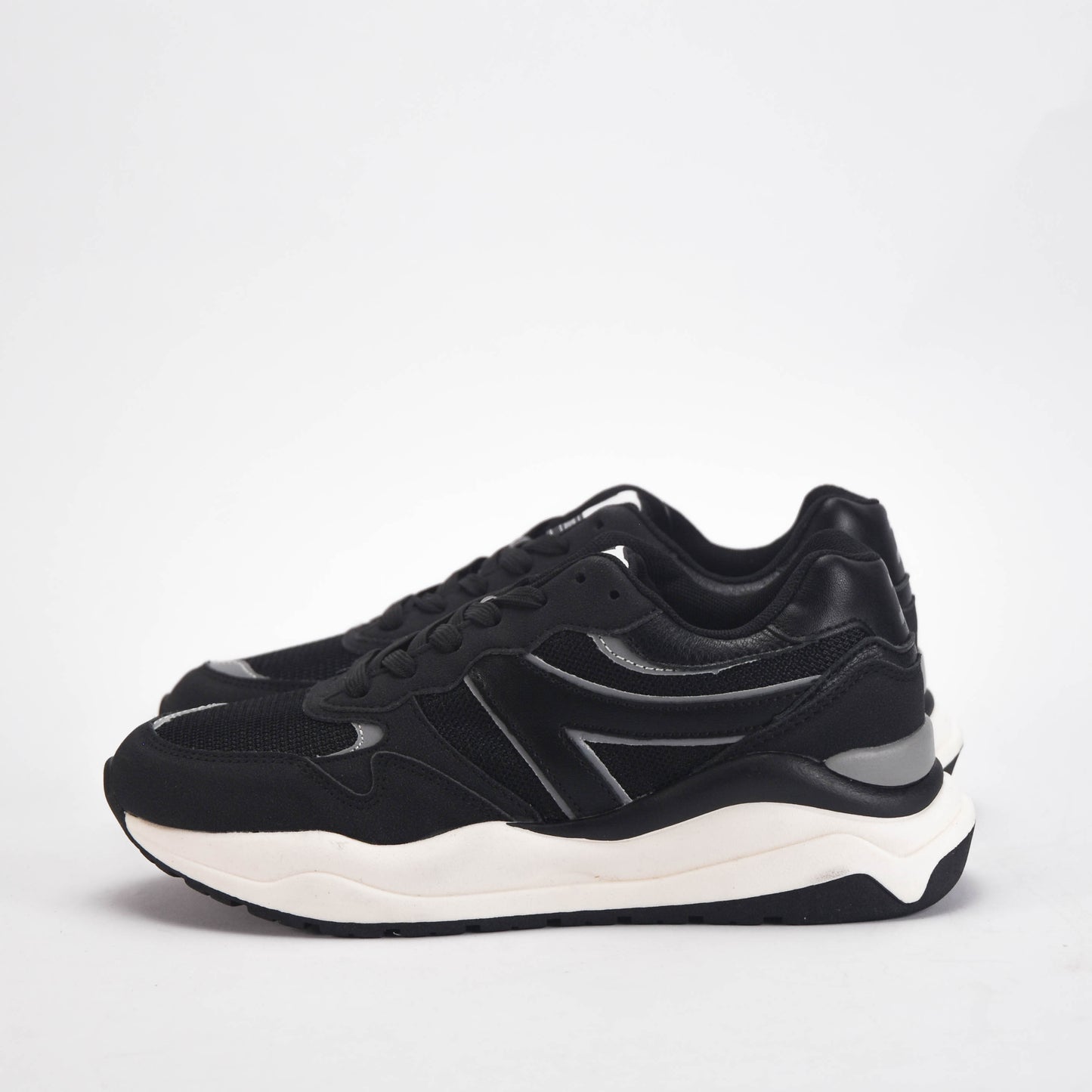 SAFETY JOGGER SHOES