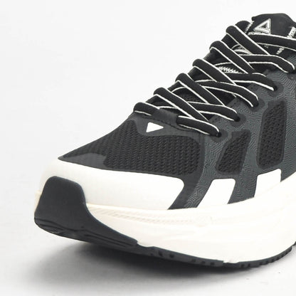 PEAK SHOES