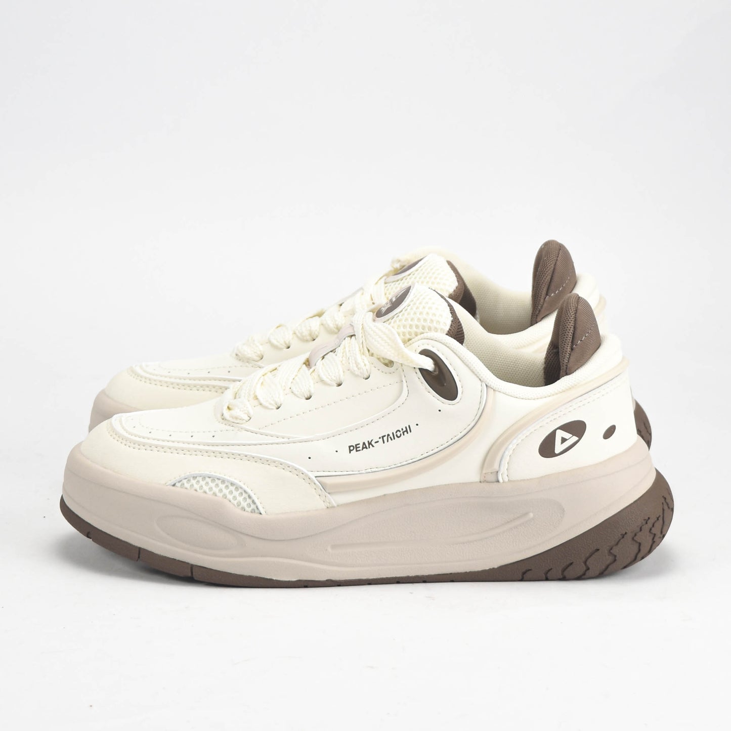 PEAK SHOES
