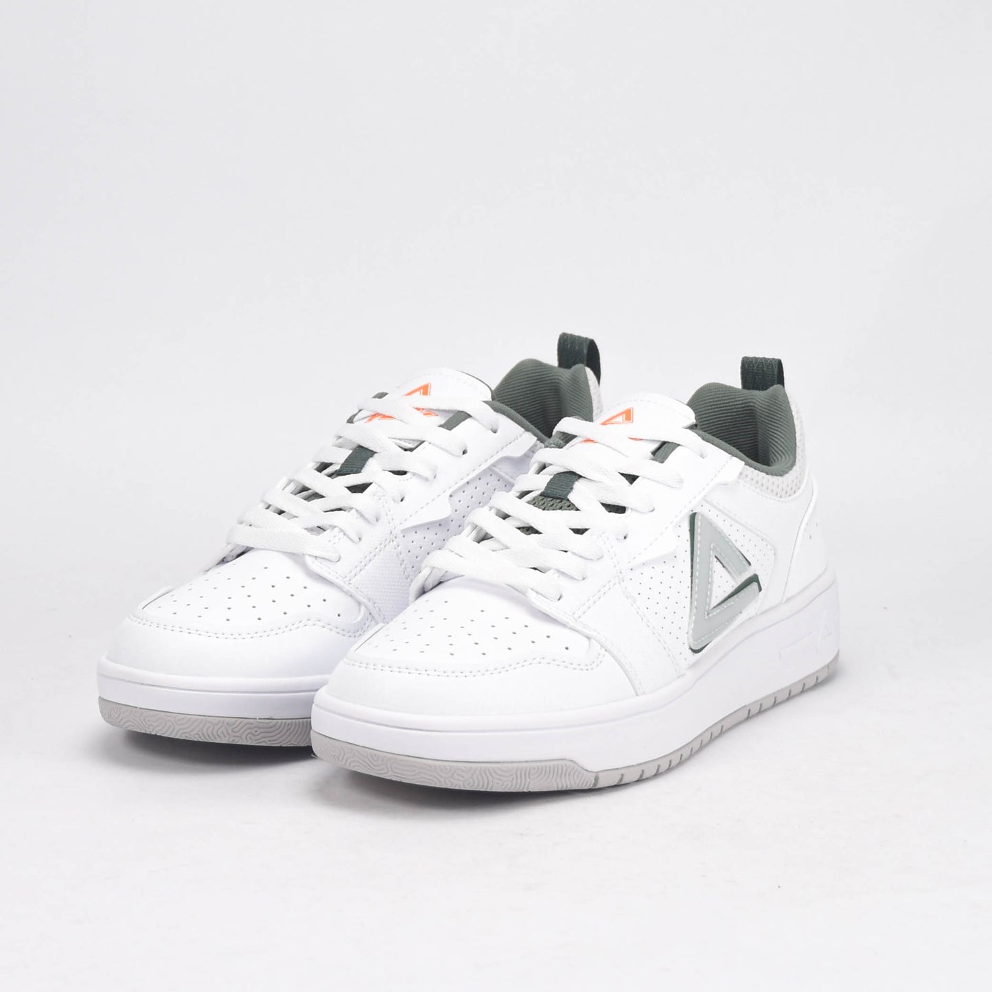 PEAK SHOES