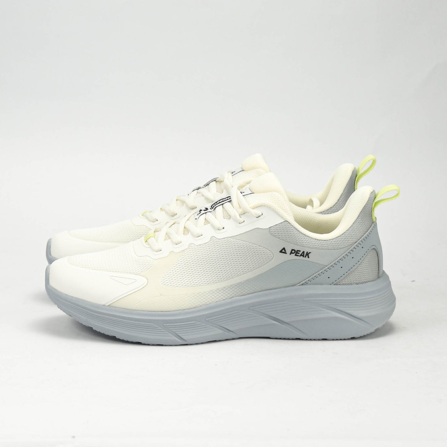 PEAK SPORTS SHOES
