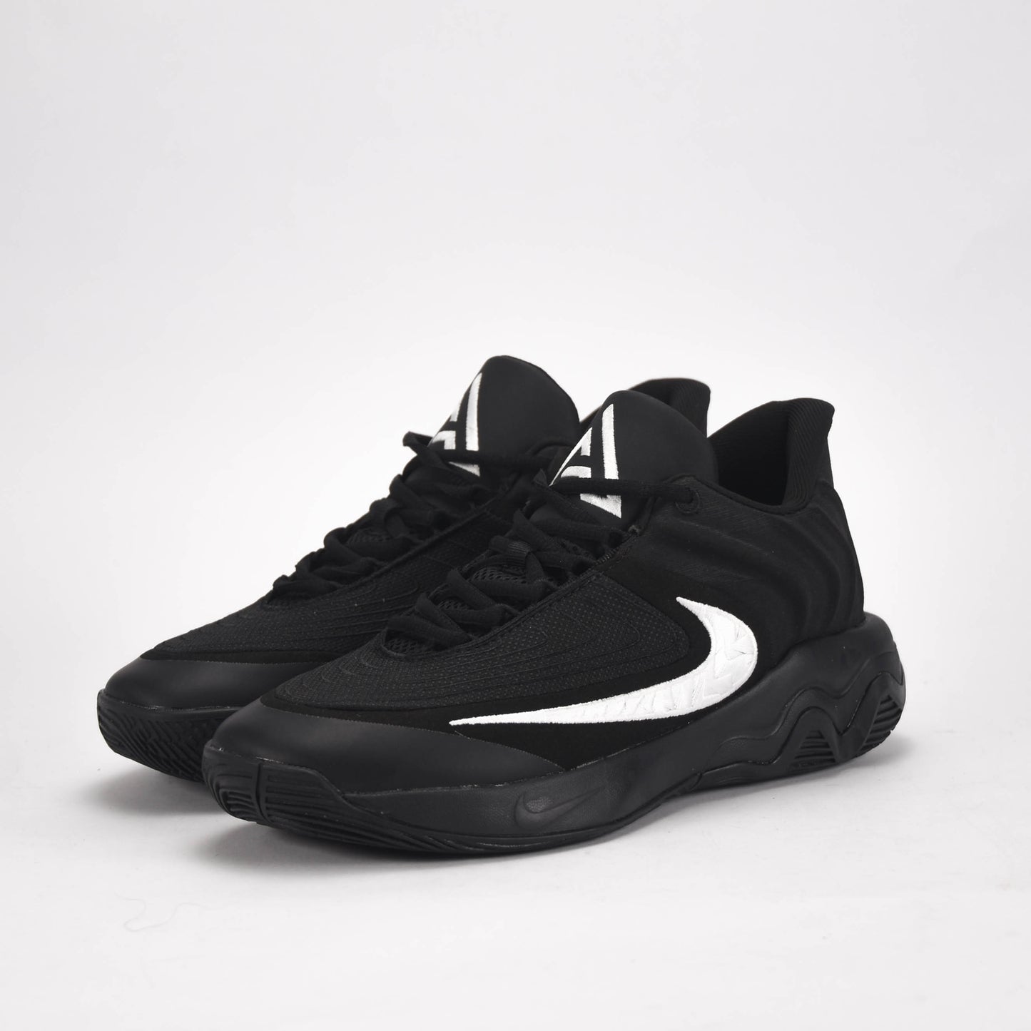 Nike Giannis Immortality 4