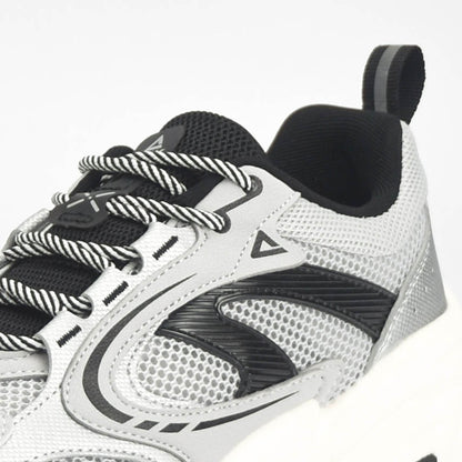 PEAK SHOES