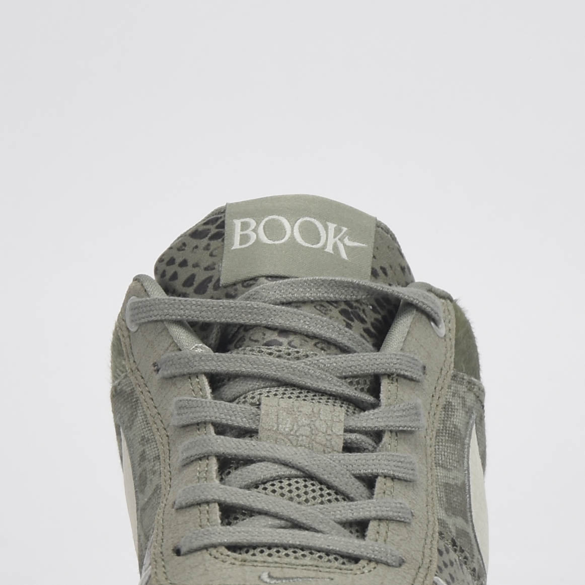 Nike Book 1