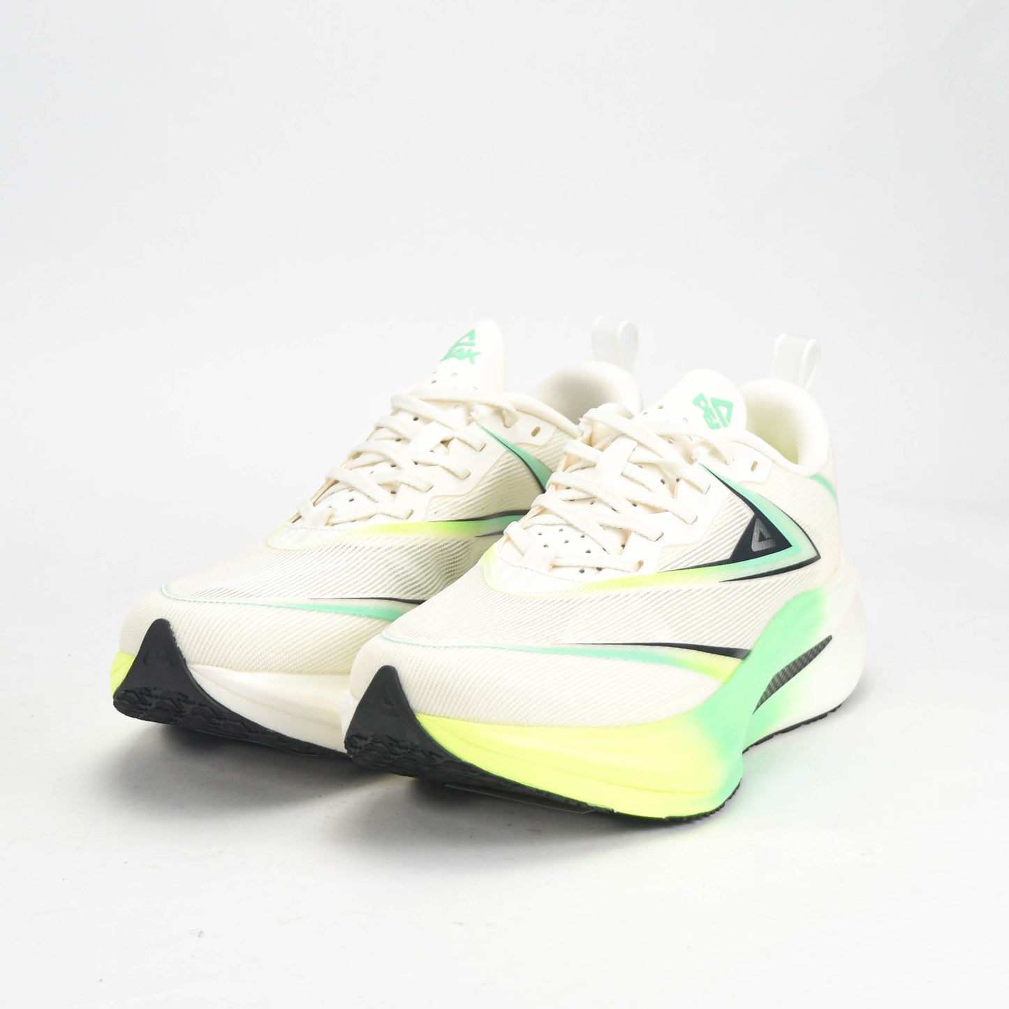 PEAK SHOES