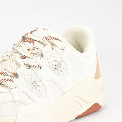 PEAK SHOES