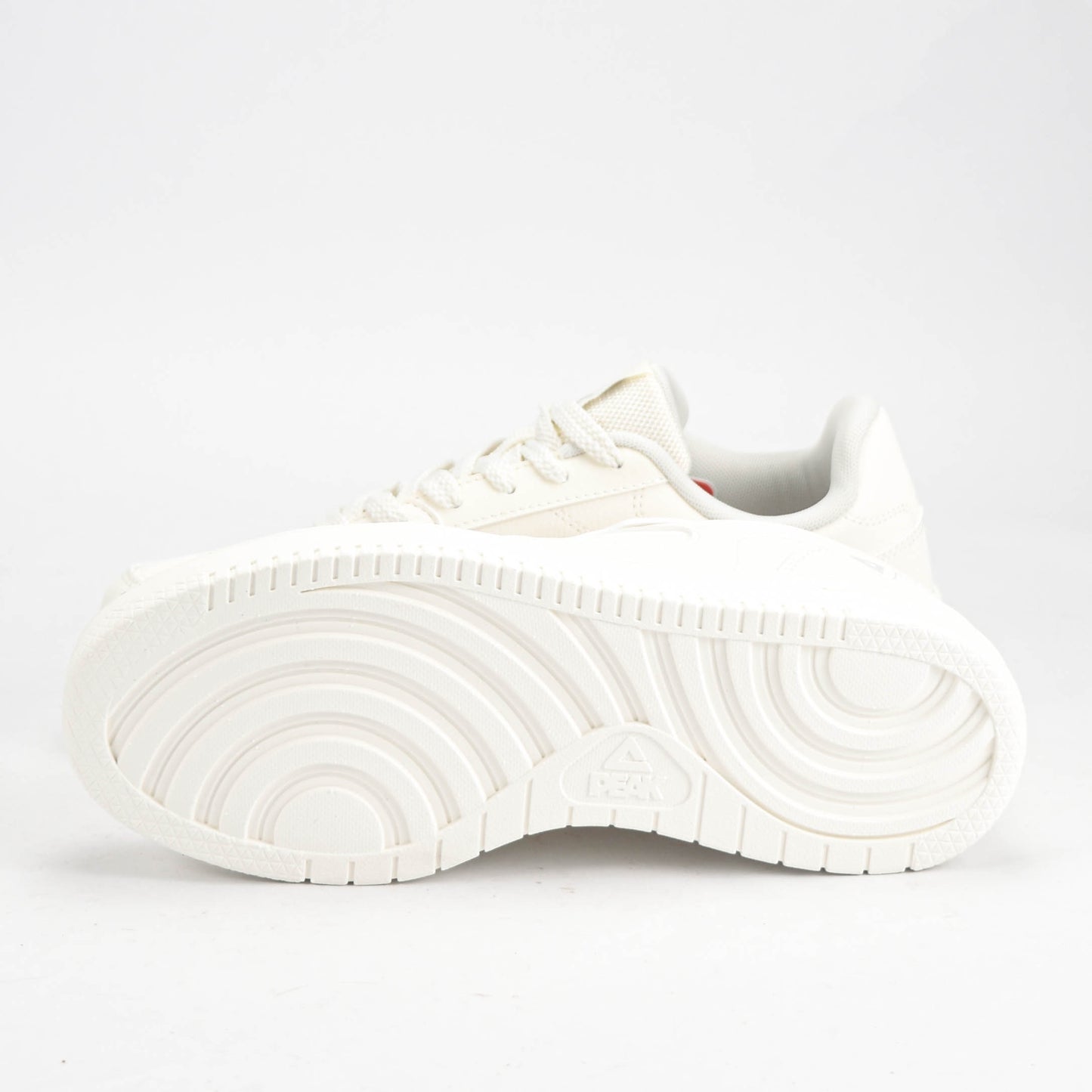 PEAK SHOES
