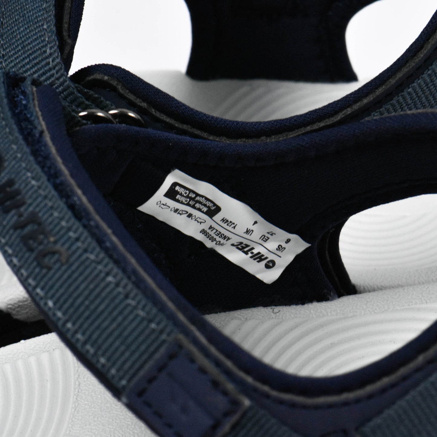 HI TEC MARINA ANSELIA
Référence : O014490