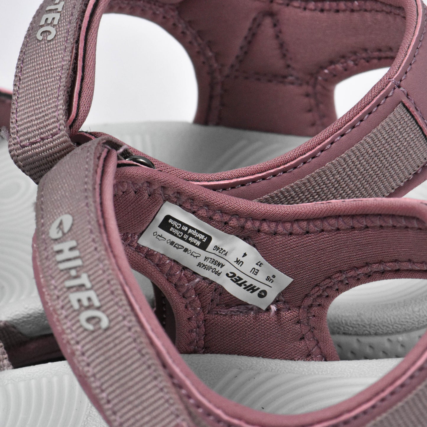 HI TEC MARINA AANSELIA
Référence : O014492