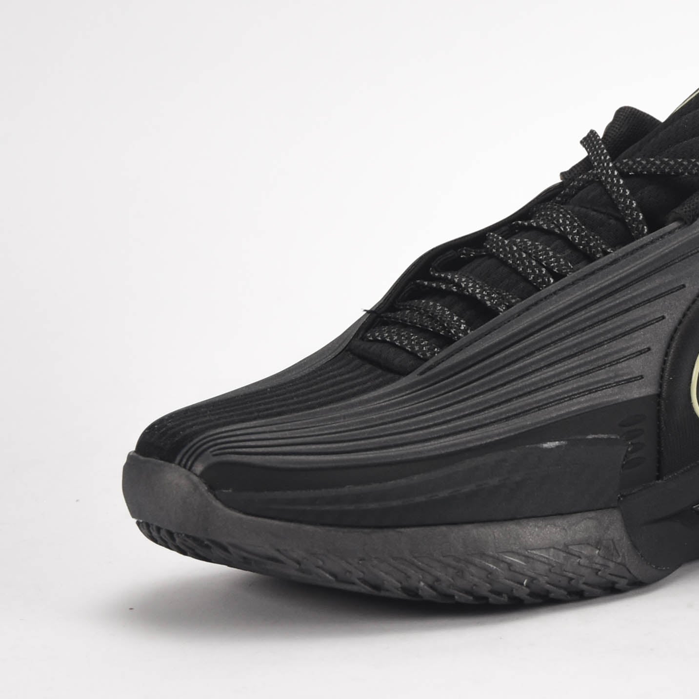 Nike Air Zoom GT Cut 3
Référence : IB9631-001(AAA)