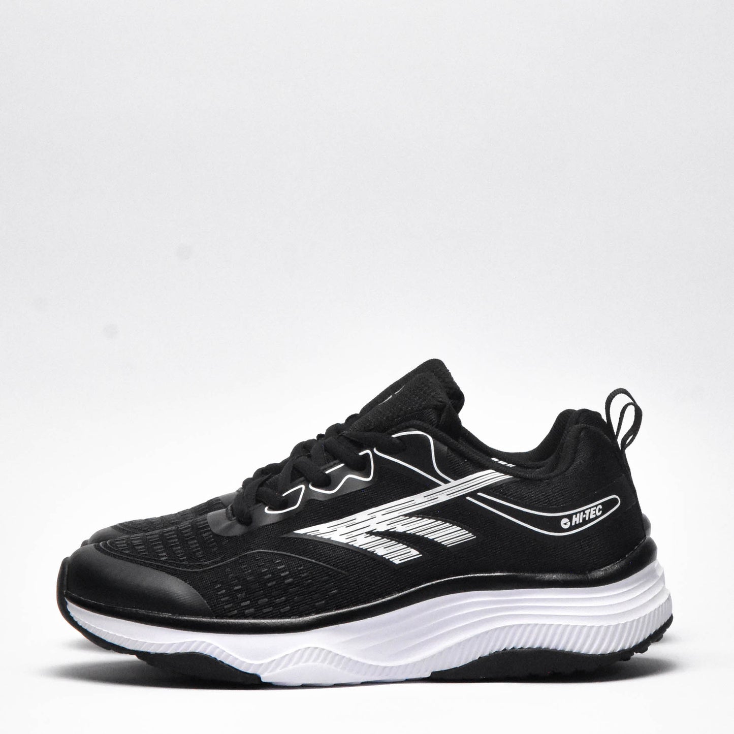 HI TEC COURTNEY W BLACK WHITE