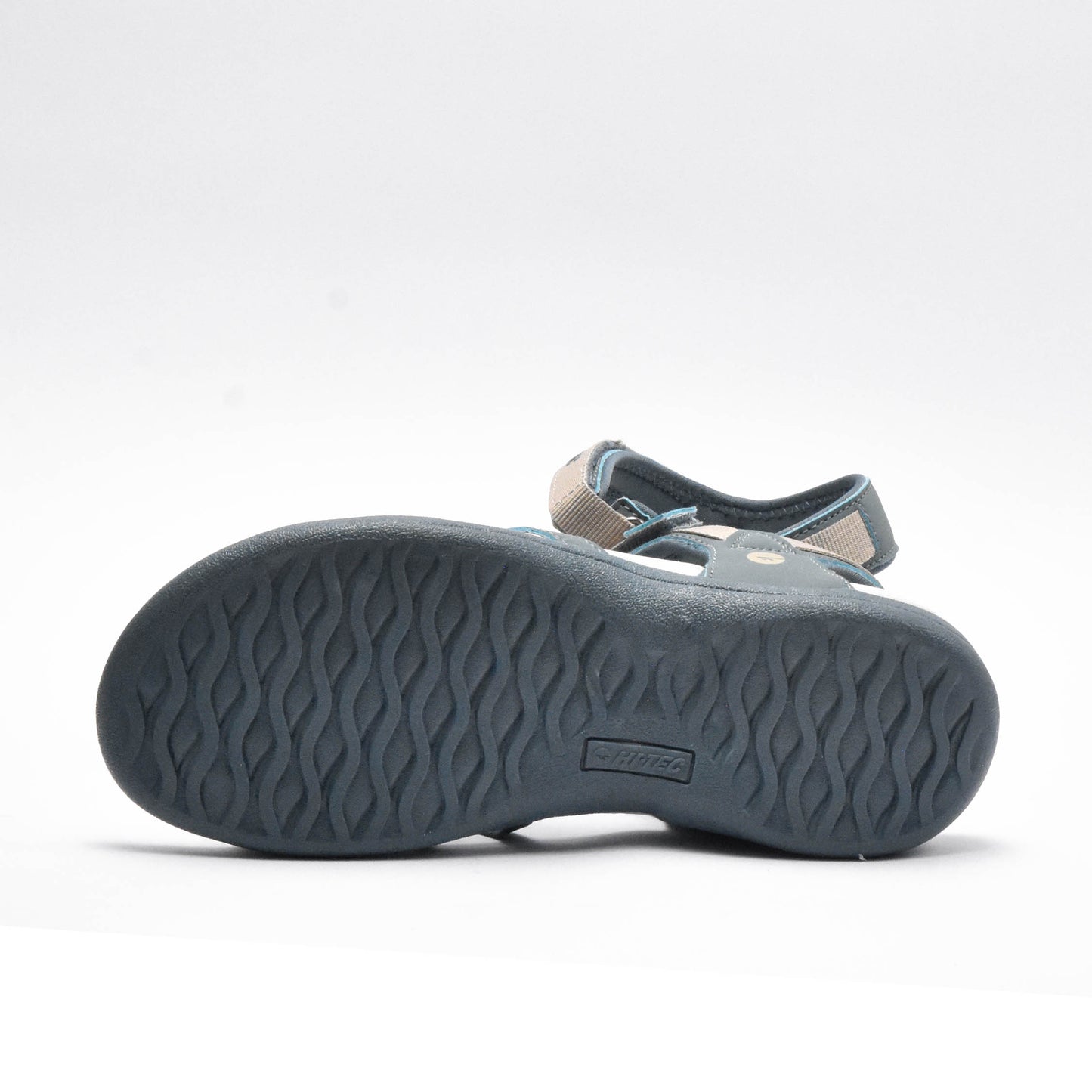 HI TEC ANSELIA
Référence : O014491