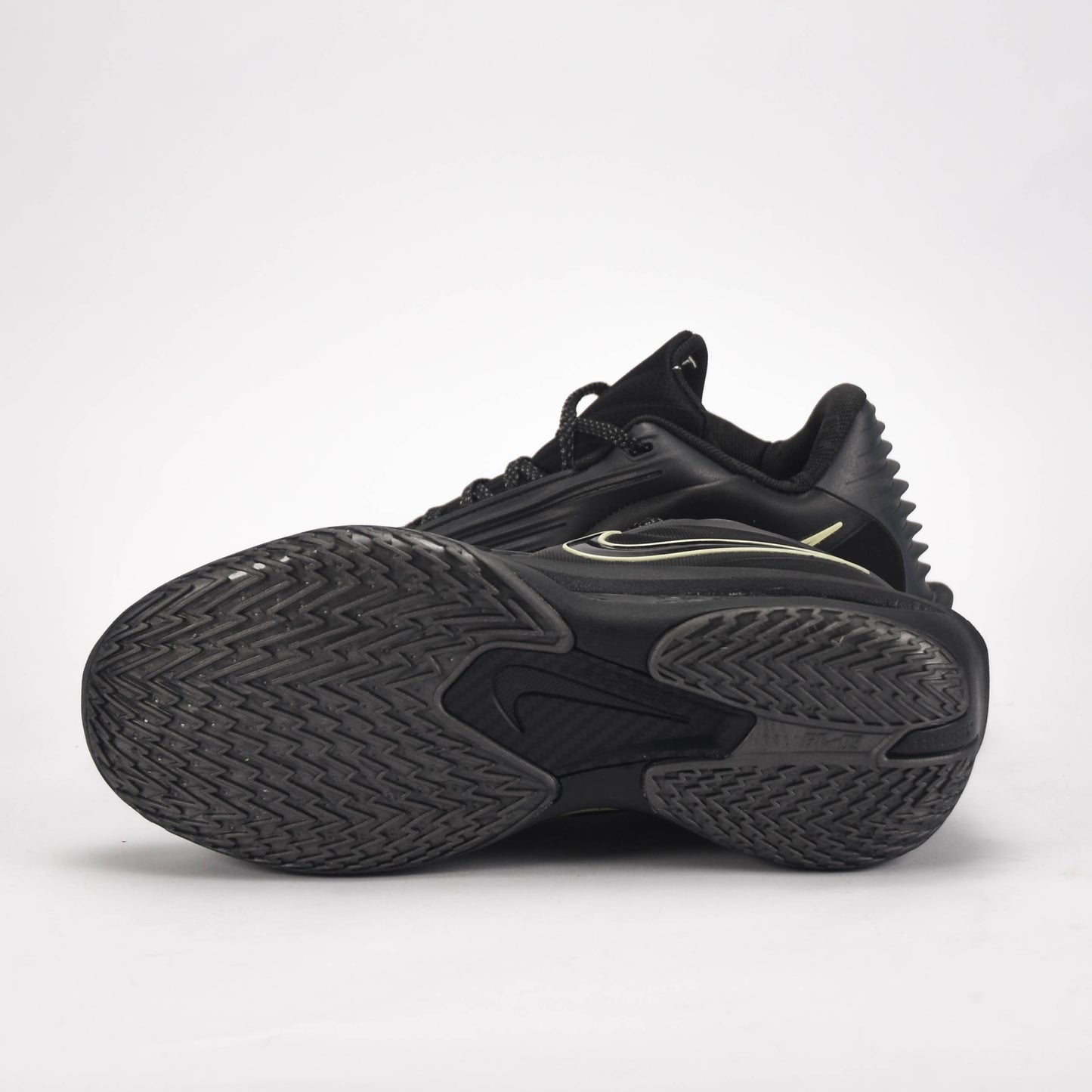 Nike Air Zoom GT Cut 3
Référence : IB9631-001(AAA)